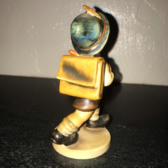 Goebel Hummel School Boy - Picture 4 of 8